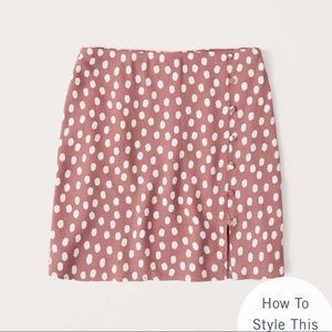Abercrombie Skirt... like new!!